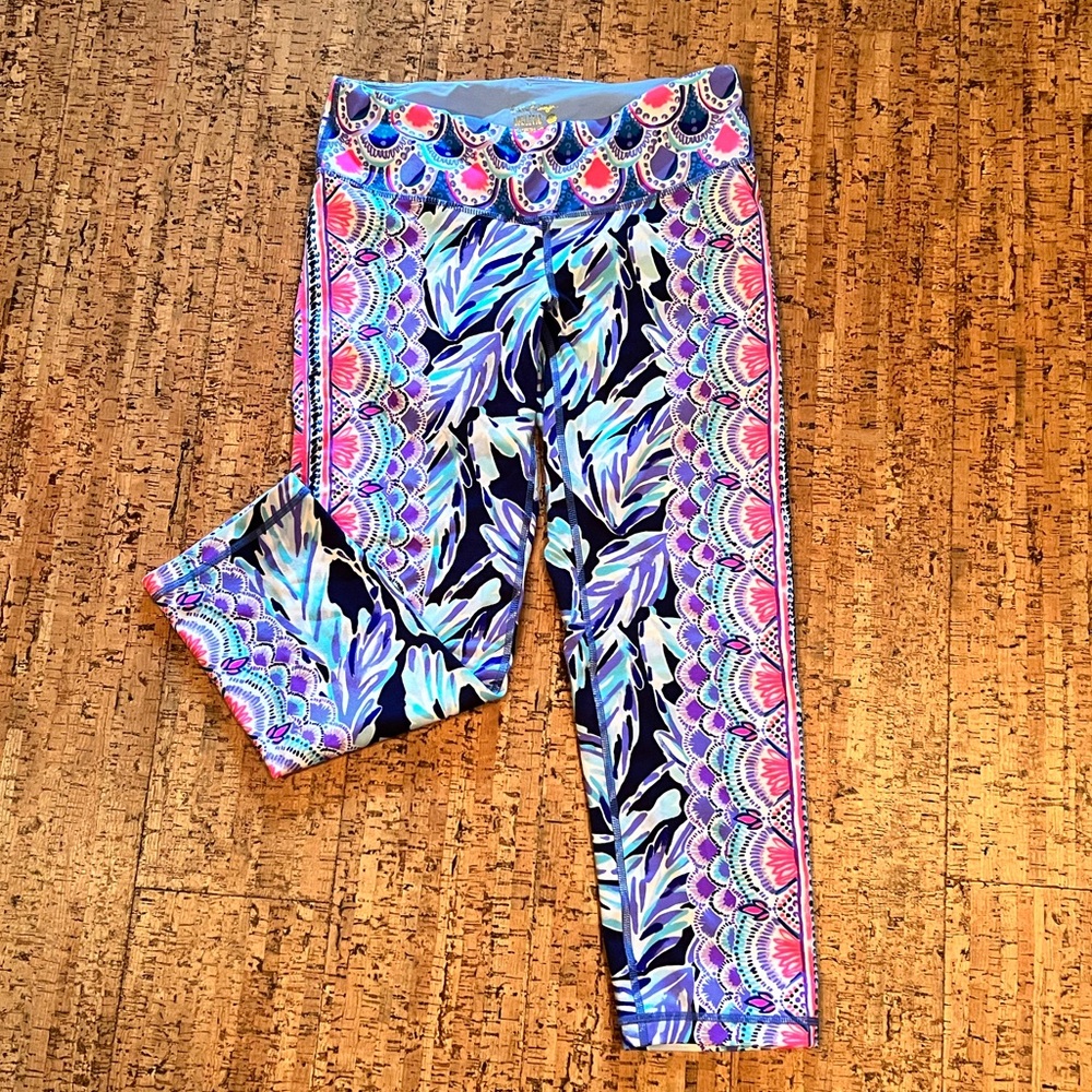 Women’s Adult Small, Lilly Pulitzer multi color leggings